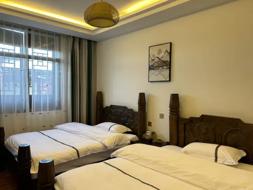 Chengjiang Hexi Chinese Inn