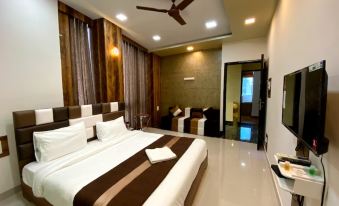 Avirahi Hotel