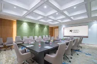 Rezen Select Lanzhou Gongmao Railway Bureau Hotel