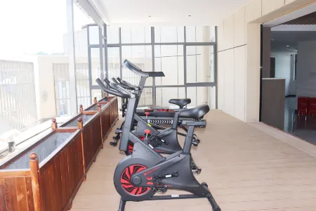 Dongchen Yipin Hotel (Three Gorges Airport) Отели рядом с Аэропорт Ичан