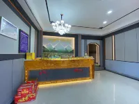 Moonlight Hotel - Parkering