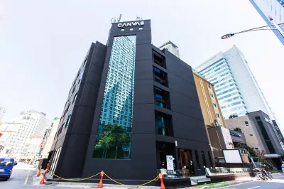 캔버스 블랙 게스트하우스