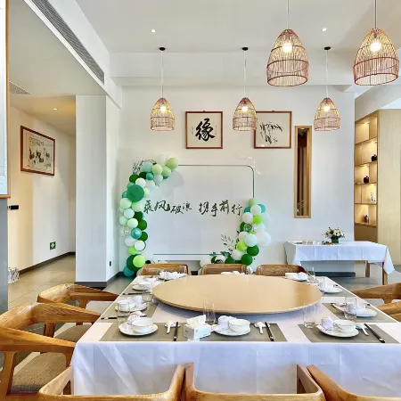 Bifengxia Mountain View Cloud Sea Homestay