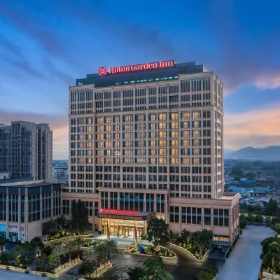 Hilton Garden Inn Jiangmen Xinhui Hotels near Chenpi Village