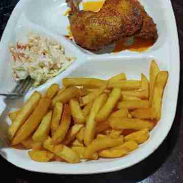 SubKem Leading Hotels & Suites Dining/Meeting Rooms