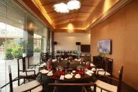 Saishi Rose Garden Homestay Hotels in Jinan