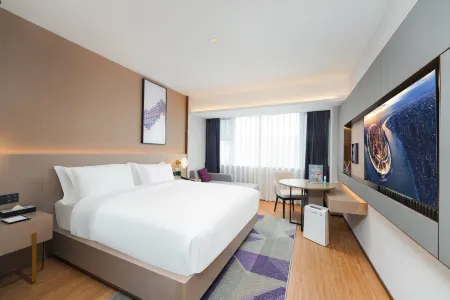LAVANDE   Hotel （Kunming Vientiane city Tuodong Sports Center Subway Station  Store）