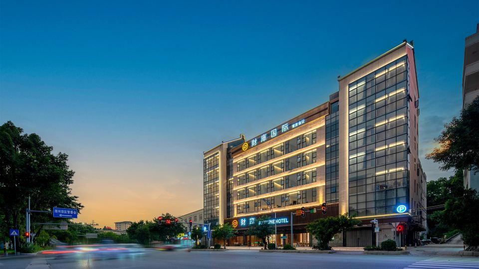 CAI Ku Hotel