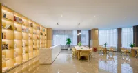 M Design Hotel (Pengzhou High-Speed Railway Station Longxing Temple) - 2 stelle
