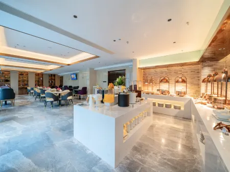 Lavande Hotel Jieyang Rongcheng Jieyanglou Branch Отели рядом с достопримечательностью «Jieyang City God Temple»