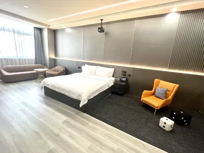 Zheyoo Collection Hotel (Baolong Plaza South Railway Station) Hotel a Nanshan Scenic Spot