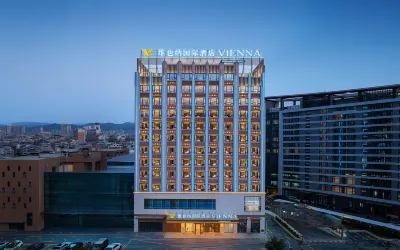 Vienna International Hotel (Changting Tingzhou Ancient City)