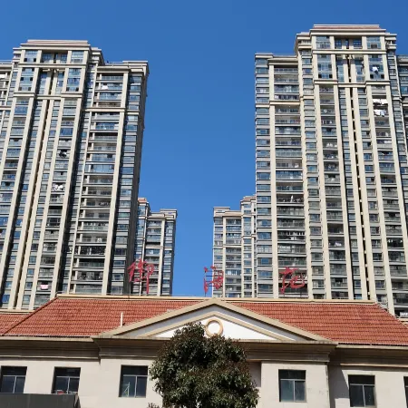 Yazhi Homestay (Cixi Hangzhou Bay Century City)