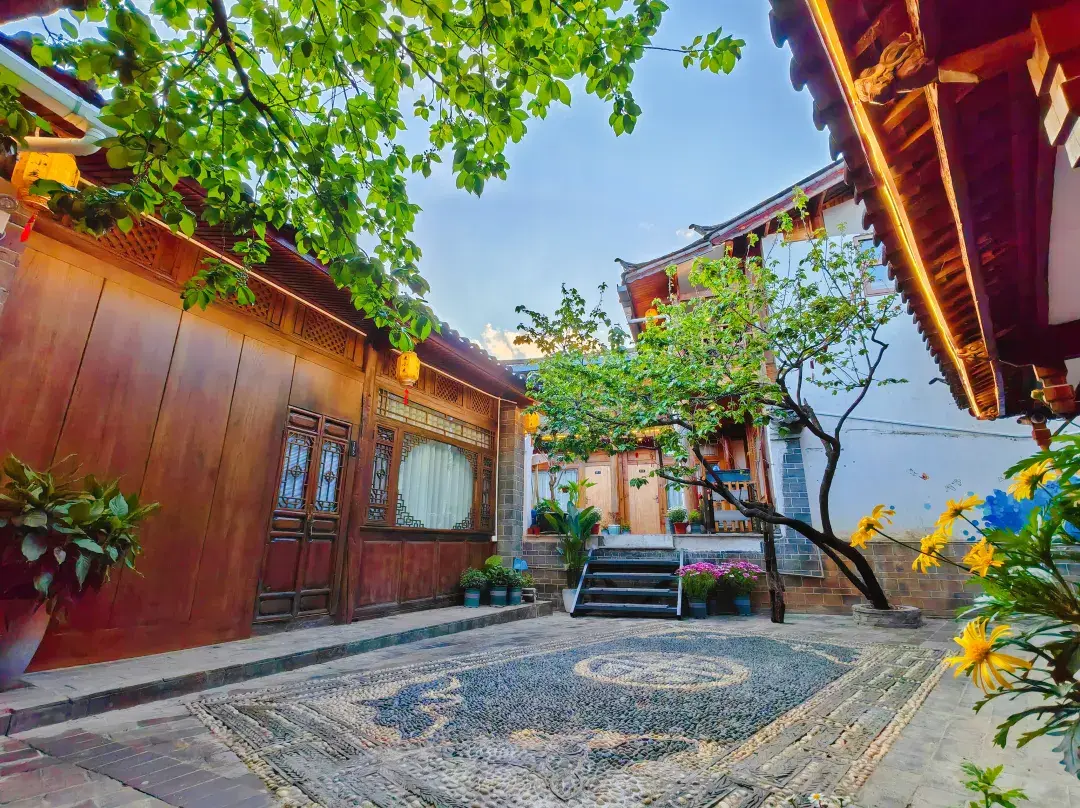 Mai Xiao Mai Resort Courtyard - Lijiang