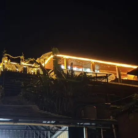 Manghong 131 Hostel