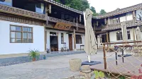 Shisun Yuese Homestay - bar