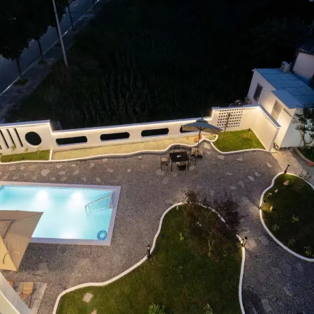 Huangguoshu Xiejian Homestay