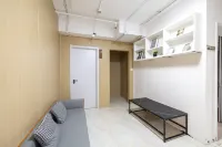 Kaixinguo Hostel (Qingdao CBD Wanda Plaza)
