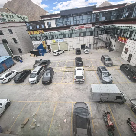 Hillman Hotel