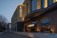 LAGRANGE HOTEL