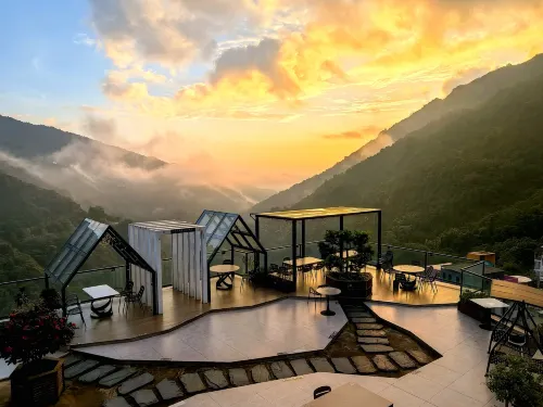 Shanglin Xiashuiyuan Xiangyun Villa - pemandangan pegunungan