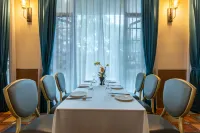 EVERGREEN CLOUDSHADOW RESORT HOT - breakfast