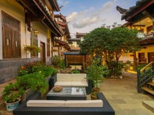 Floral ·Lima Rongtai holiday home stay (Lijiang Shuhe Yishan sightseeing shop)