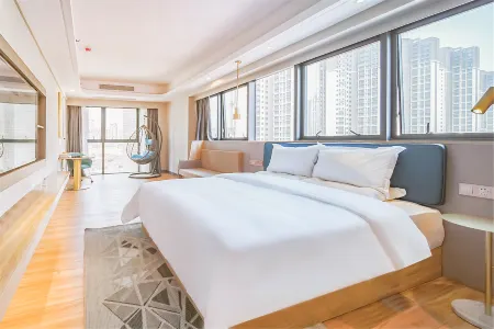 CHEERMAY HOTELS(Heyuan Jianji University Town & Wanda Plaza) Отели рядом с достопримечательностью «Guangdong Technological Normal University (Heyuan Campus)»