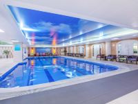 德州富豪康博酒店 - 室内游泳池