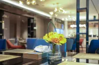Echarm Hotel (Zhongxiang Railway Station Mochou Lake Road) - breakfast