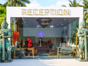 Zee Luxury Boutique Hotel