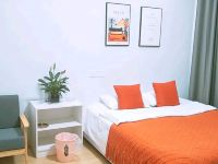 濉溪浍临商务旅馆 - 橙色阳光大床房