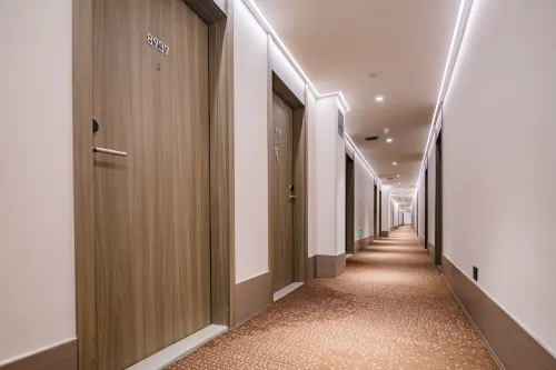 HanTing Hotel (Xi'an Bell and Drum Tower Wulukou Subway Station) Area Publik Photos