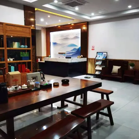 Jinting Hotel (Ganxian No.2 Shop)