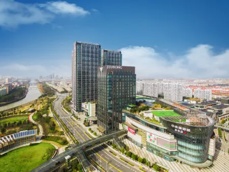 Shanghai Jeurong Hotel Отели рядом с достопримечательностью «Nanfang Xiuxian Guangchang Taiwan Fengqing Street»