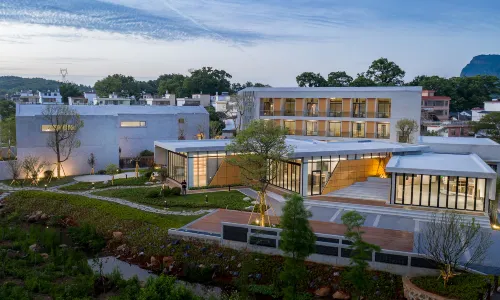 仁化愛樹丹霞書苑