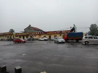 River Crossing Hotel