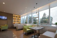 Shenzhen Dongmen CM+ Service Hotel Apartment