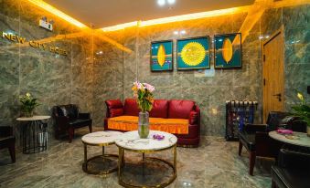 Xiangning New Town Hotel