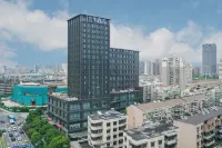 全季酒店(杭州臨平銀泰城地鐵站店) 鄰近臨平體育中心的酒店