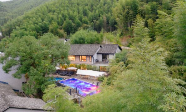 Ketangjian Mogan Mountain Hotel Spring Theme Hotel