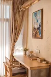 Lanshan · Baiyunli · Xueshan Xinglai Hot Springs Vacation Apartment (Hailuogou Glacier Forest Park) Hotels in Luding