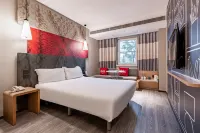 Ibis Hotel (Ya'an Langqiao) Hotels in Ya'an