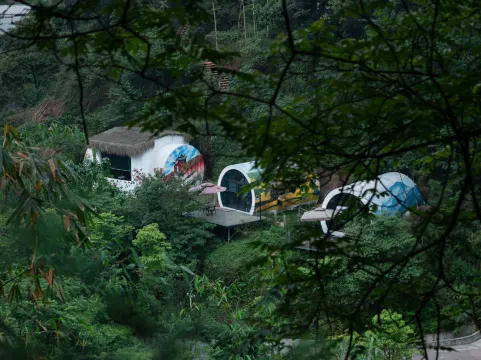 Yixiaoxin Hotel - Leshan