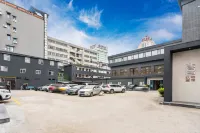 Jiuqi Yisu Hotel - Romantic