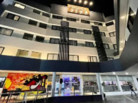 プロクシー バイ ザ オリエンタル アルバイ レガスピのホテル