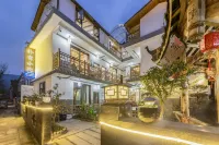 Hontya Piaosu Guesthouse (Liujiang Old Town) - Kitchens