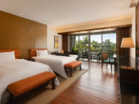 Le Méridien Shimei Bay Beach Resort & Spa Hotels in Wanning