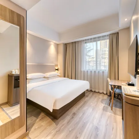 Elan Hotel (Wenzhou Railway Station Store)