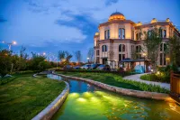 찰실리 호텔 보러